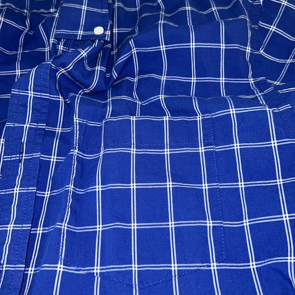 Men’s Oldnavy button down shirt - Picture 4 of 5